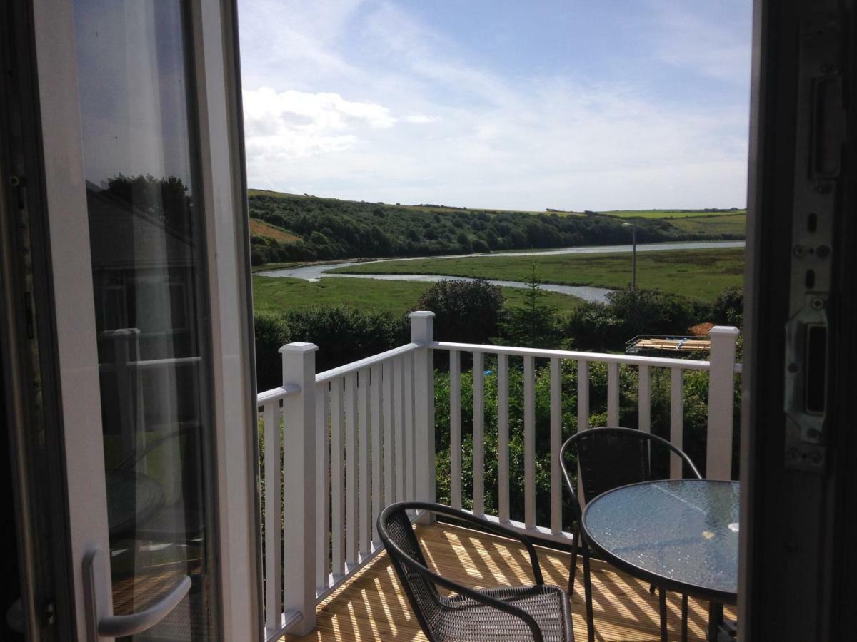 Rawley Point Villa Newquay  Bagian luar foto